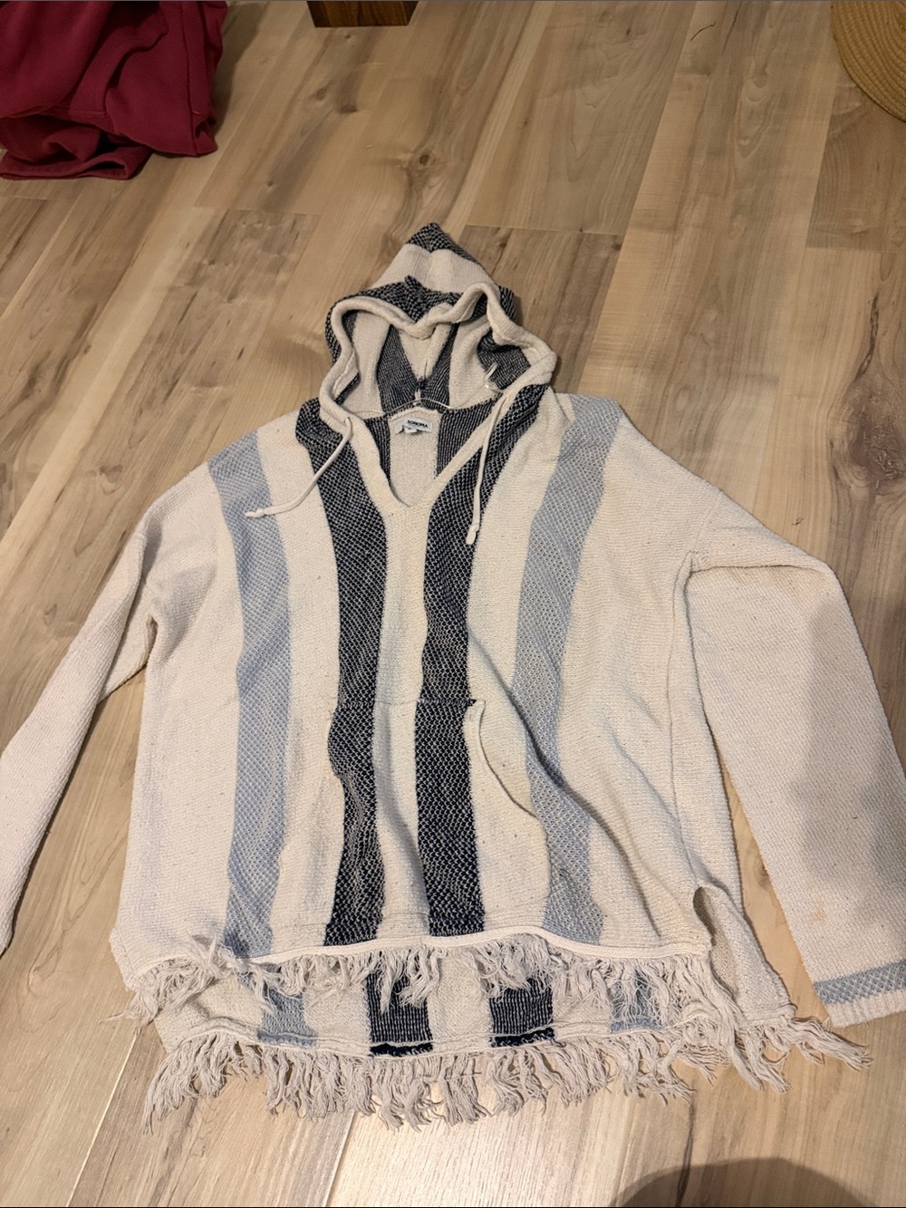 size XL knit white grey and black Sonoma striped sweater